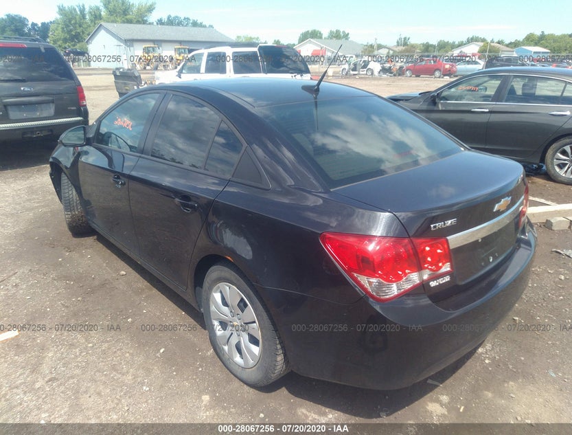 1G1PA5SH3E7445352