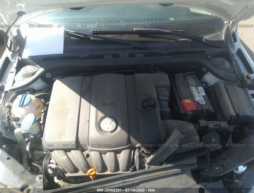 3VWDX7AJ5BM371746