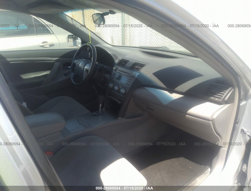 4T1BF3EK5AU075608