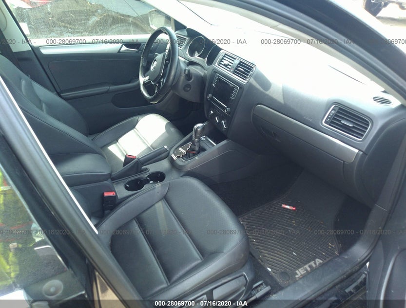 3VWDB7AJ7HM267234