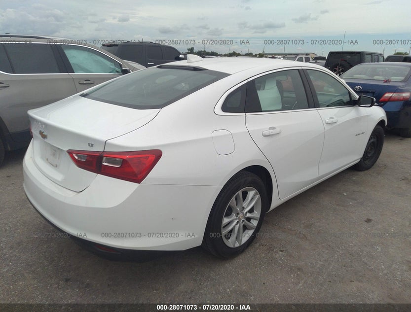 1G1ZD5ST4JF221561