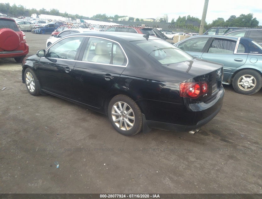 3VWRZ7AJ5AM052992