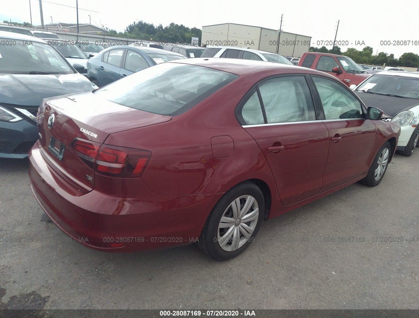 3VW2B7AJ7HM261778