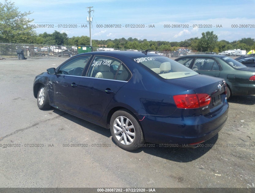 3VWB17AJ0EM378035