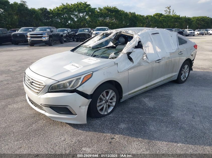 VIN 5NPE24AF9GH338469 2016 Hyundai Sonata, SE no.2