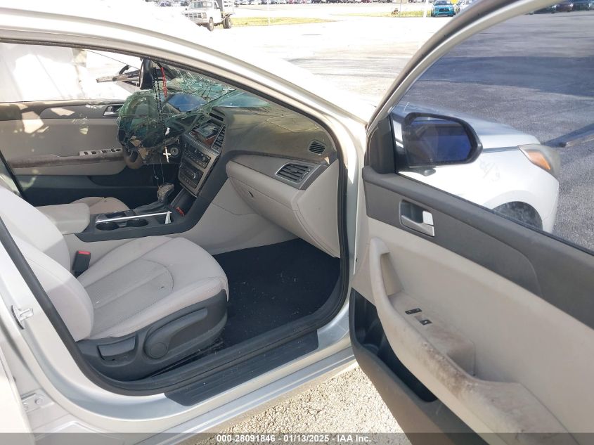 VIN 5NPE24AF9GH338469 2016 Hyundai Sonata, SE no.5