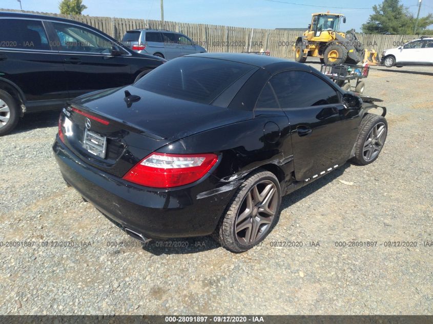 VIN WDDPK4HA3EF079901 2014 Mercedes-Benz SLK-Class,... no.15