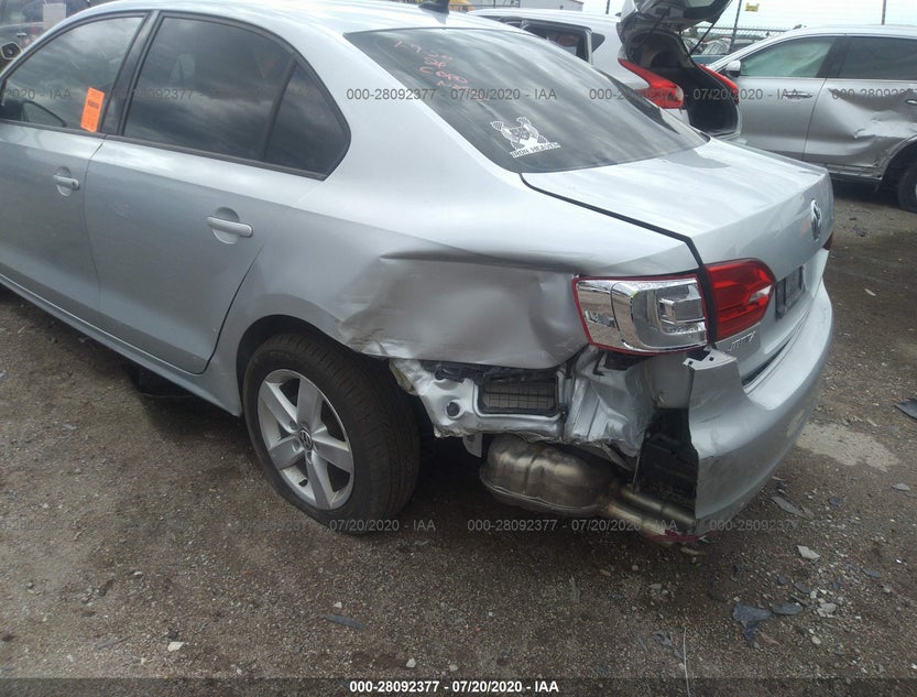3VW3L7AJXCM470779