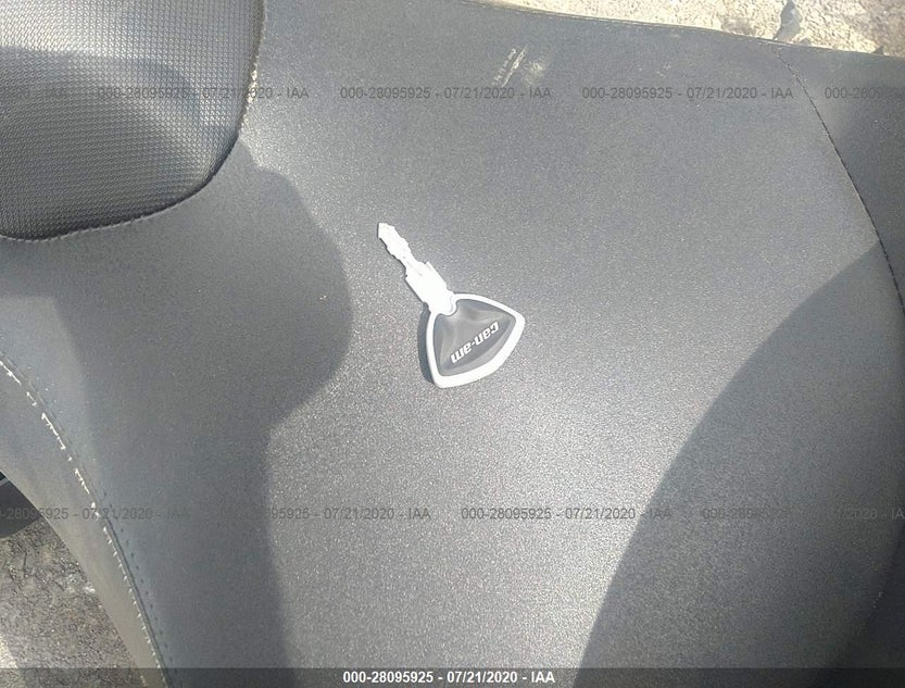 2BXJBKC12CV000372