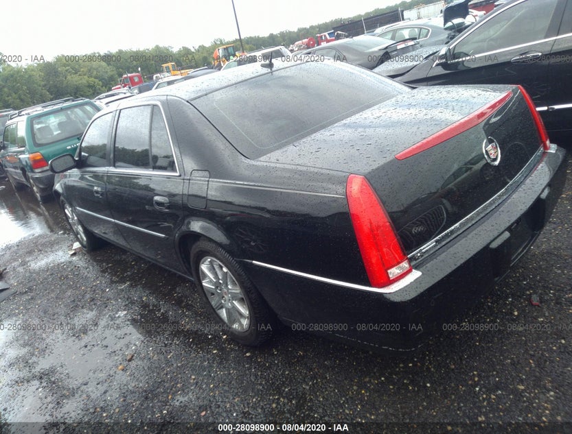 1G6KD57Y18U200866