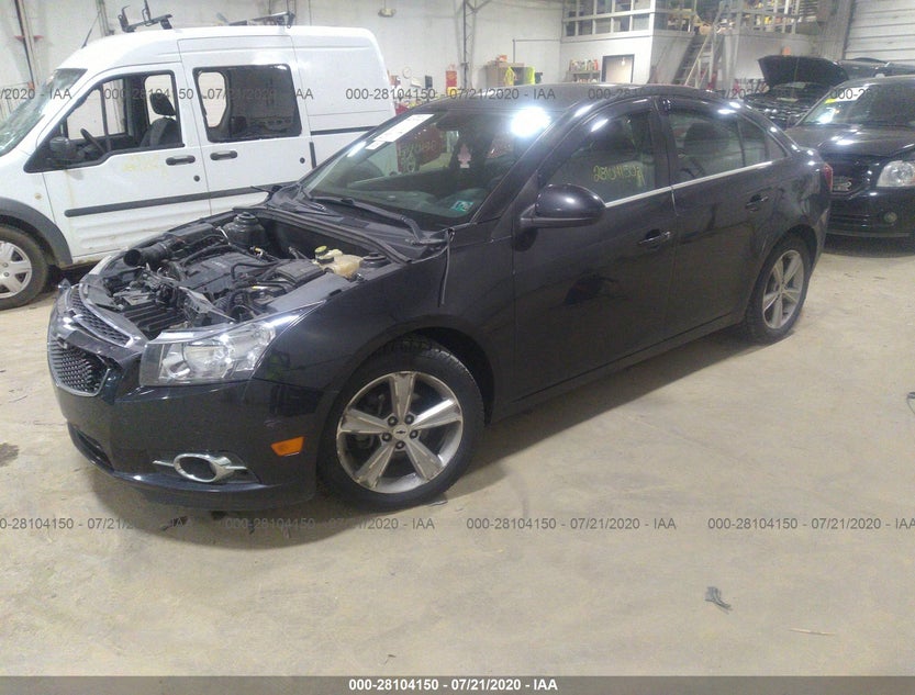 1G1PE5SB4E7310557