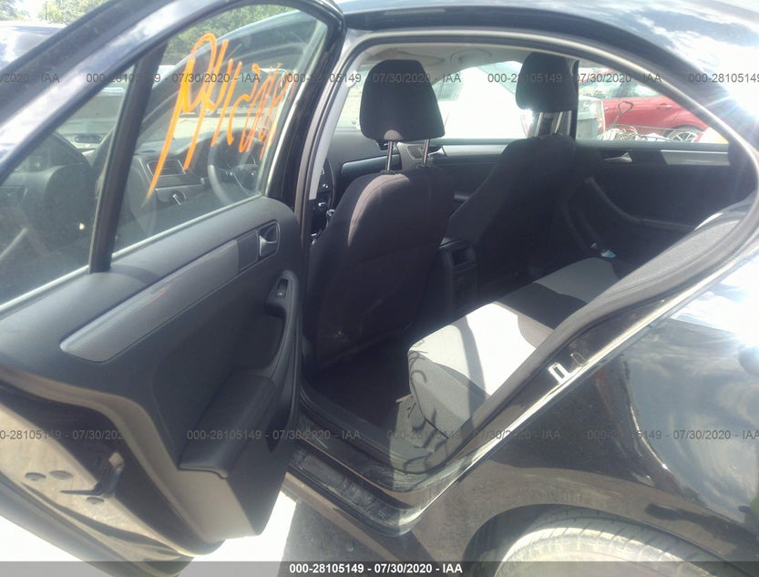 3VW167AJ9HM250829