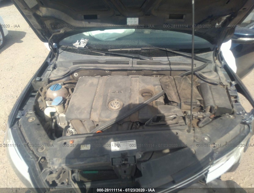 3VWLP7AJ7CM321590