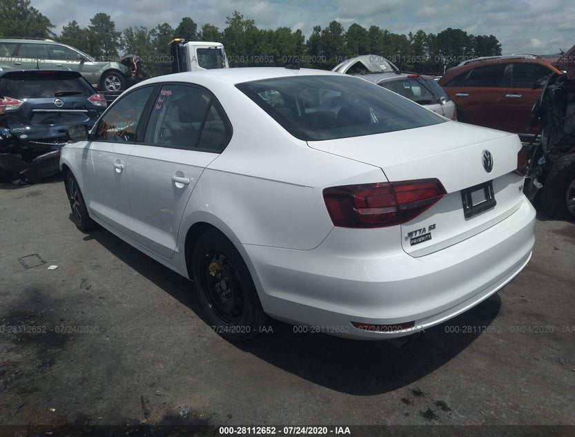 3VWD67AJ1GM264686