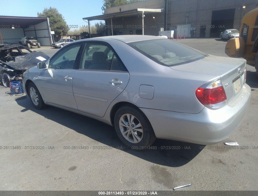 4T1BF32K15U106380