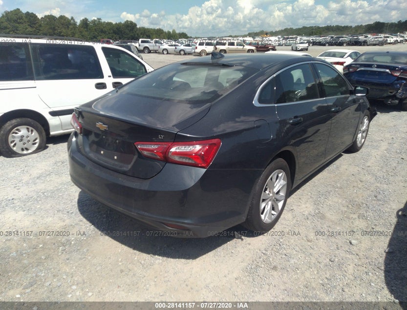 1G1ZD5ST9KF210895