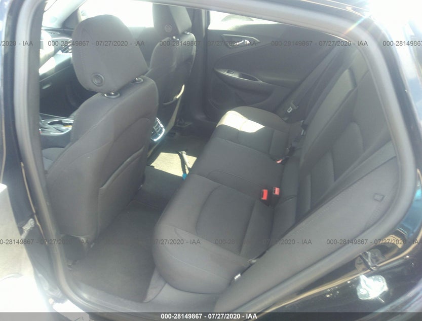 1G1ZD5ST1KF110192