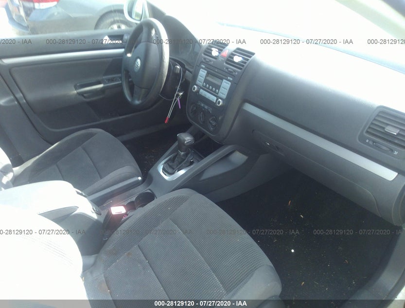 3VWJM71KX8M053098