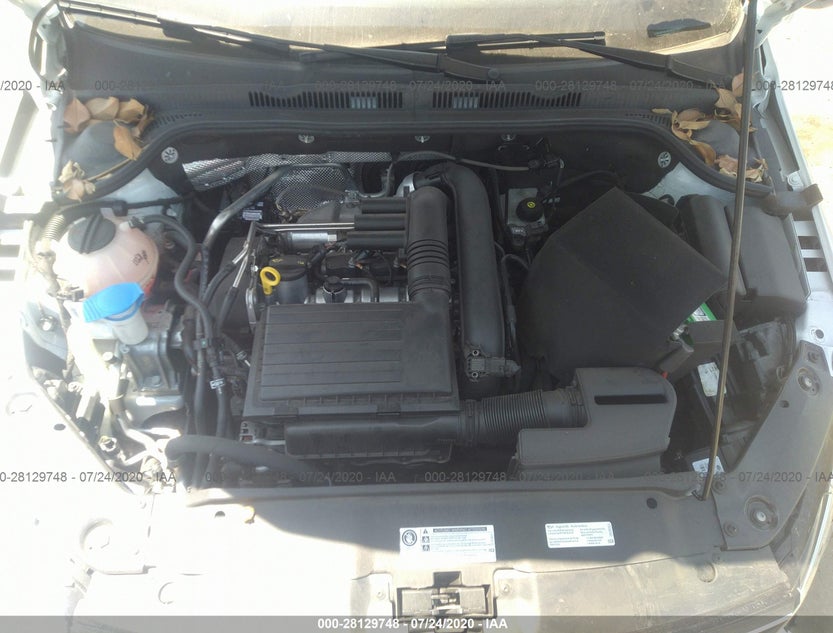 3VW2B7AJ8HM251504