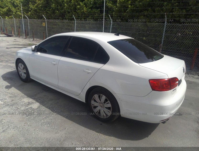 3VWD17AJ7EM237939
