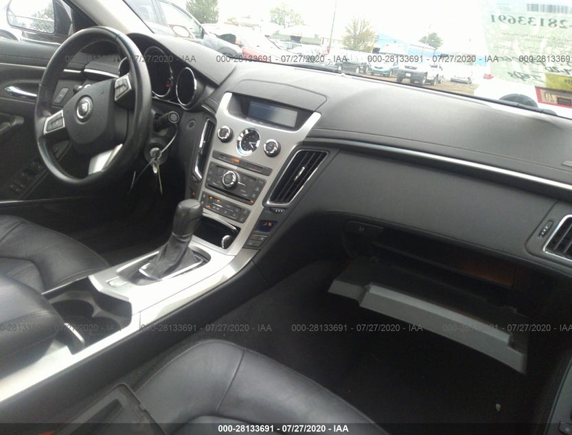 1G6DP57V880110501