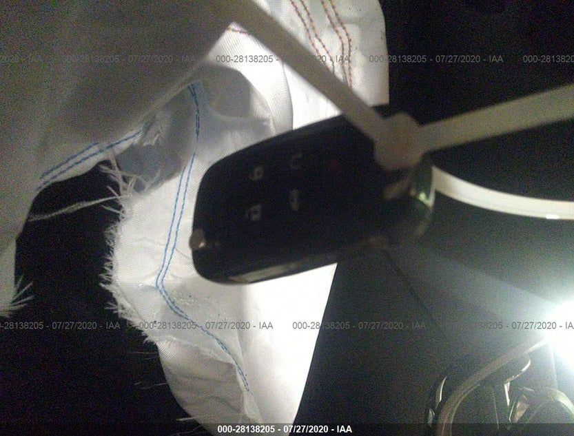 1G1PG5SB1F7202036