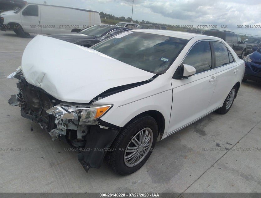 4T4BF1FK2DR323987