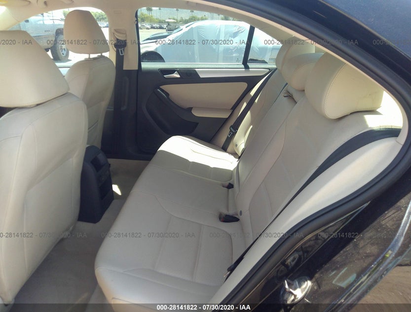 3VW637AJ3DM272933