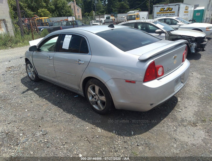 1G1ZD5EU6CF330885
