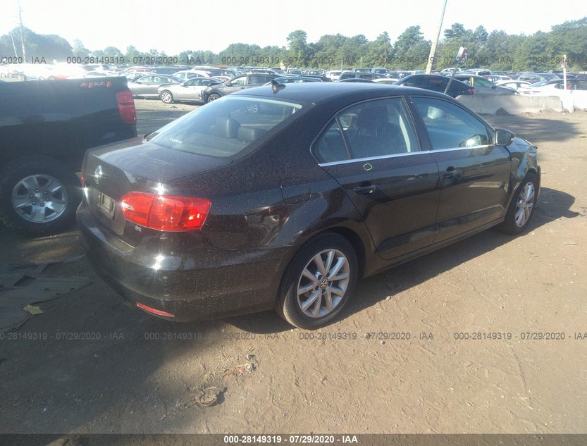3VWD17AJ1EM445492