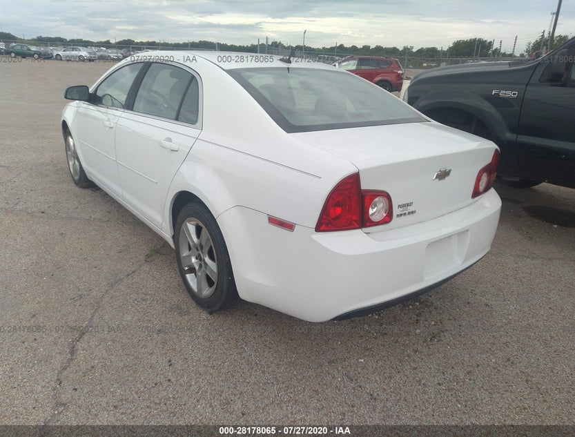 1G1ZB5E1XBF155860