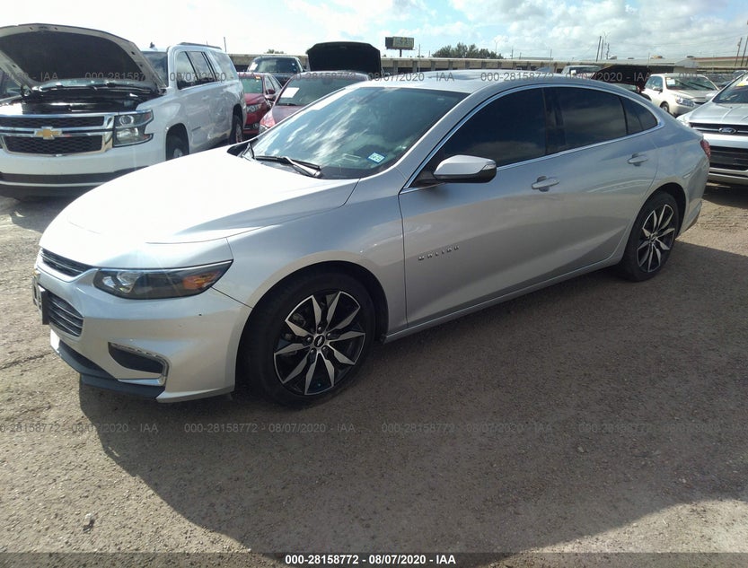 1G1ZD5ST5JF103194