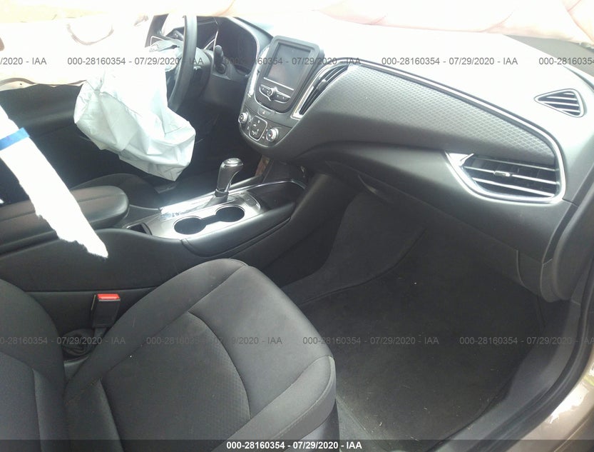 1G1ZD5ST5JF203294