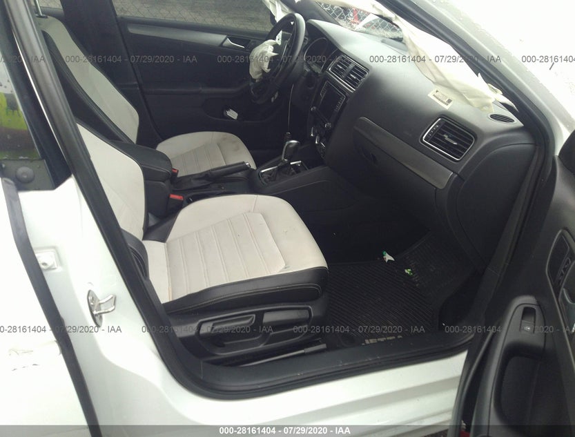 3VWD17AJ7GM278381