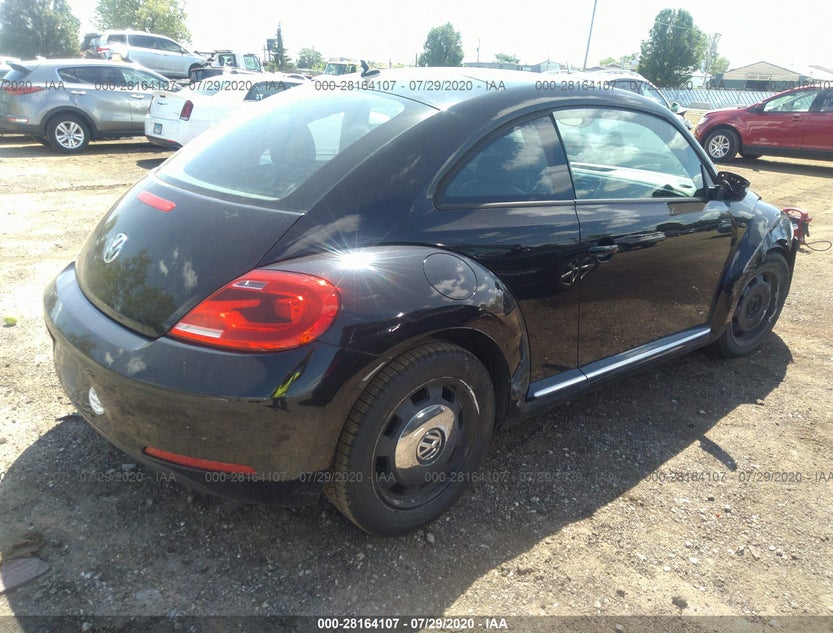 3VWJP7AT6CM610906