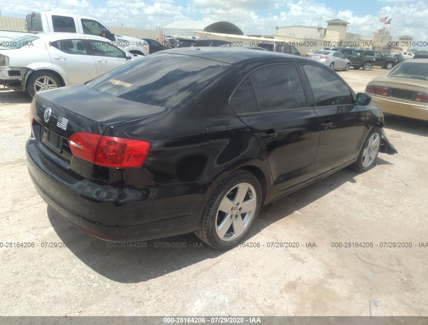 3VW2K7AJ1EM367753