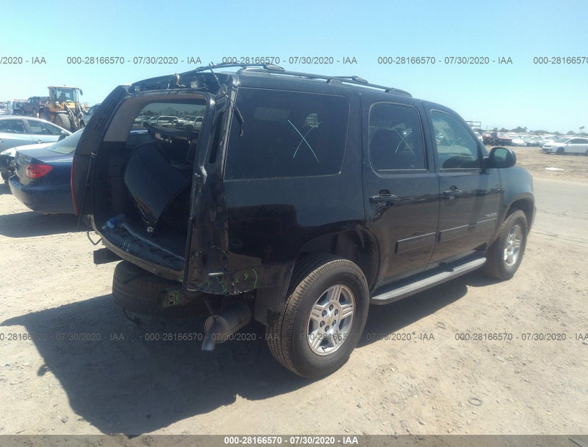 1GNSKAE08BR365615