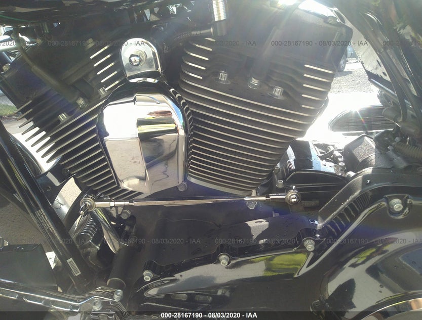 1HD1PZ819BB960814