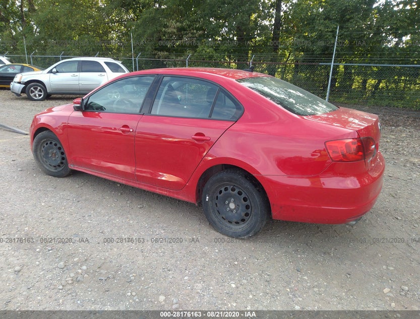 3VWD17AJ5EM367556