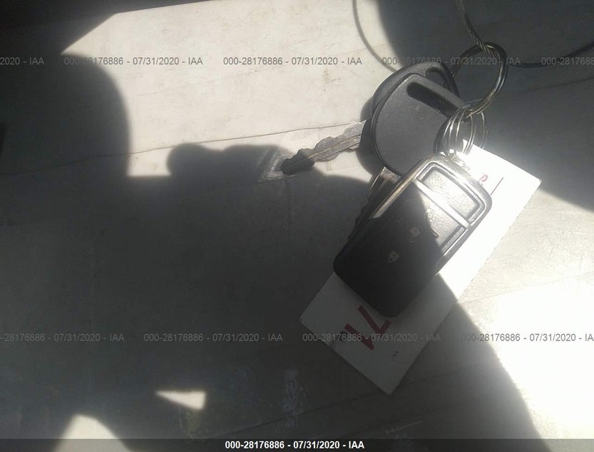 1GCHK23U35F826241