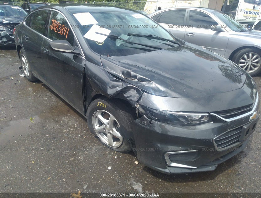 1G1ZB5ST4HF201522