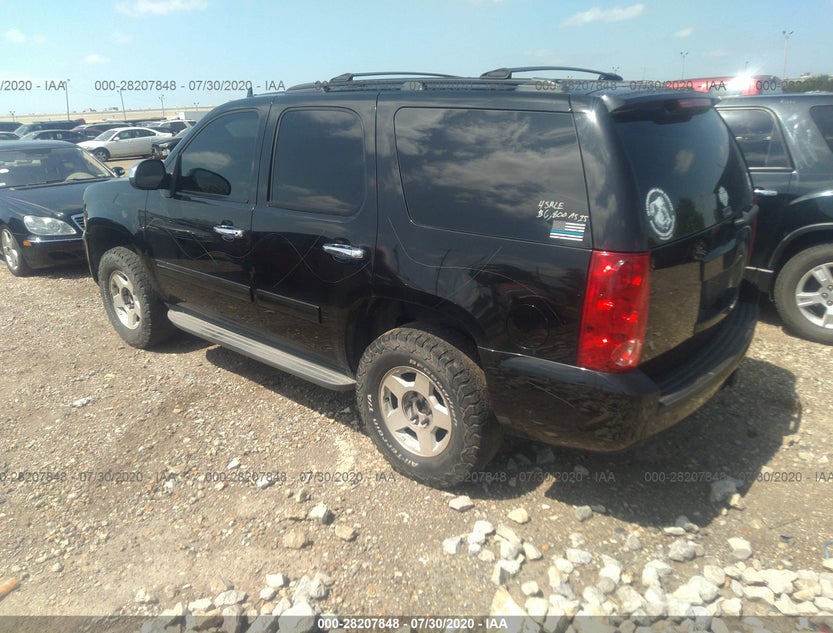 1GKS1CE05BR330008