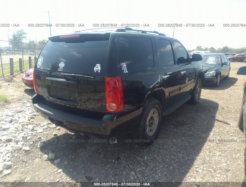 1GKS1CE05BR330008