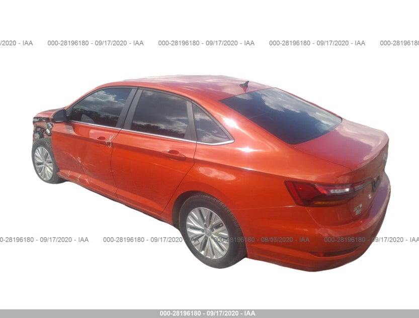 3VWCB7BU0KM244180