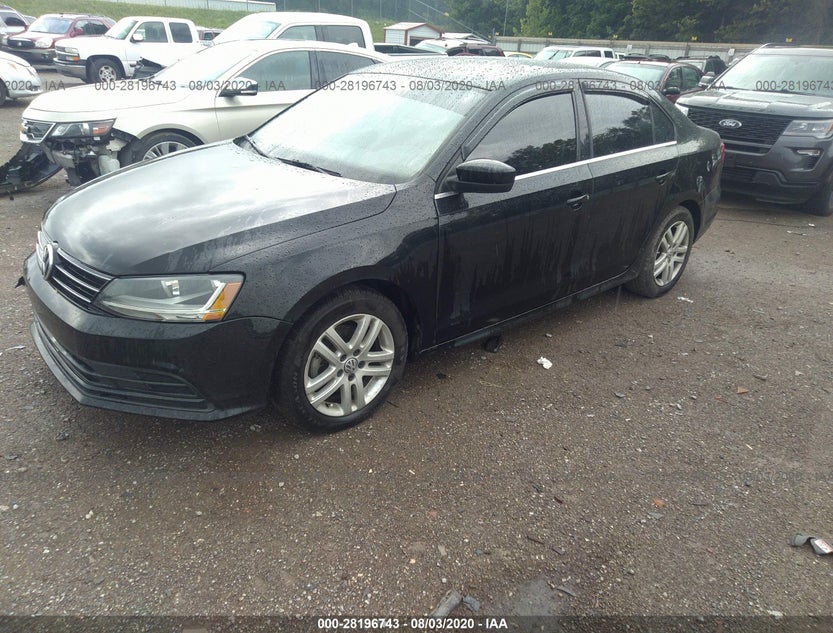 3VW2B7AJ5HM202776