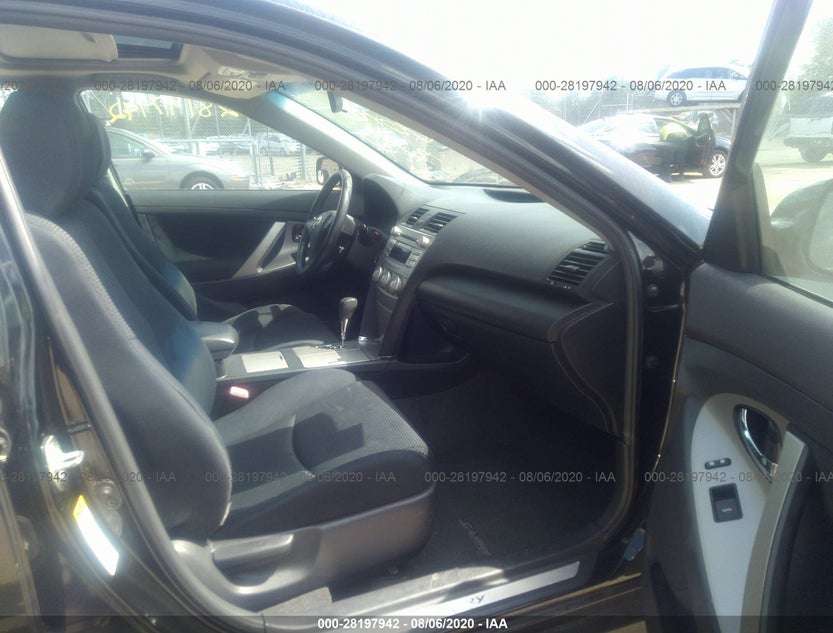 4T1BF3EK8AU005777