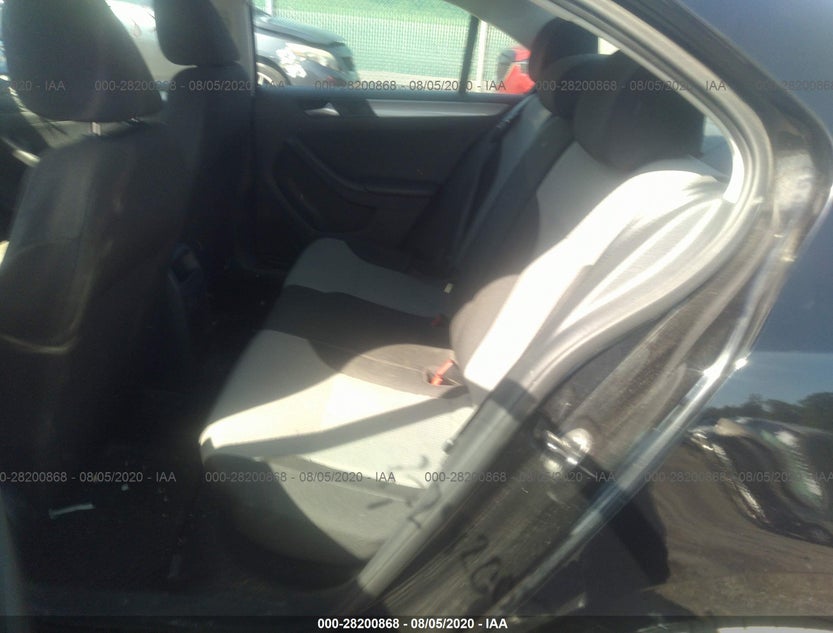 3VW2B7AJ6HM383550