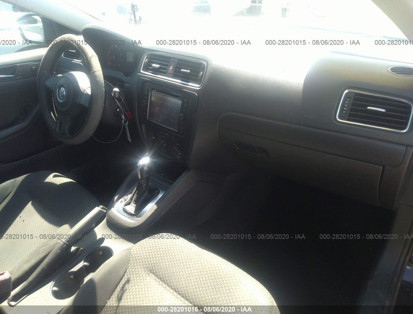 3VW2K7AJ4BM347735