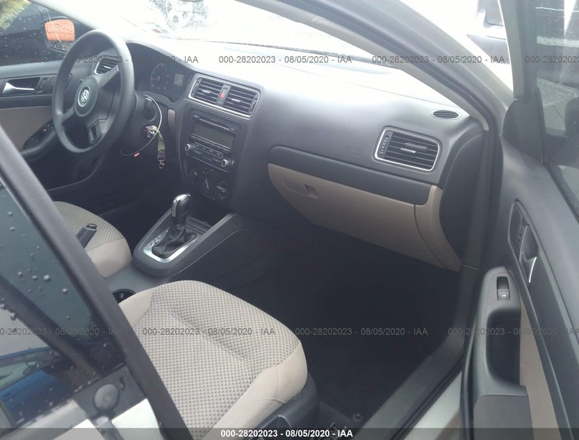 3VW2K7AJ2BM378868
