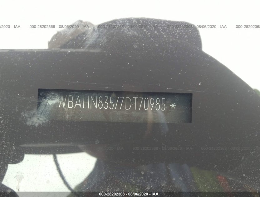 WBAHN83577DT70985